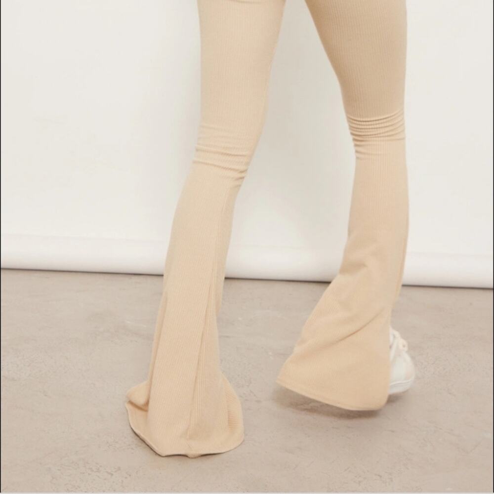 Pretty Little Thing Split Hem Flared Trousers NWT… - image 4